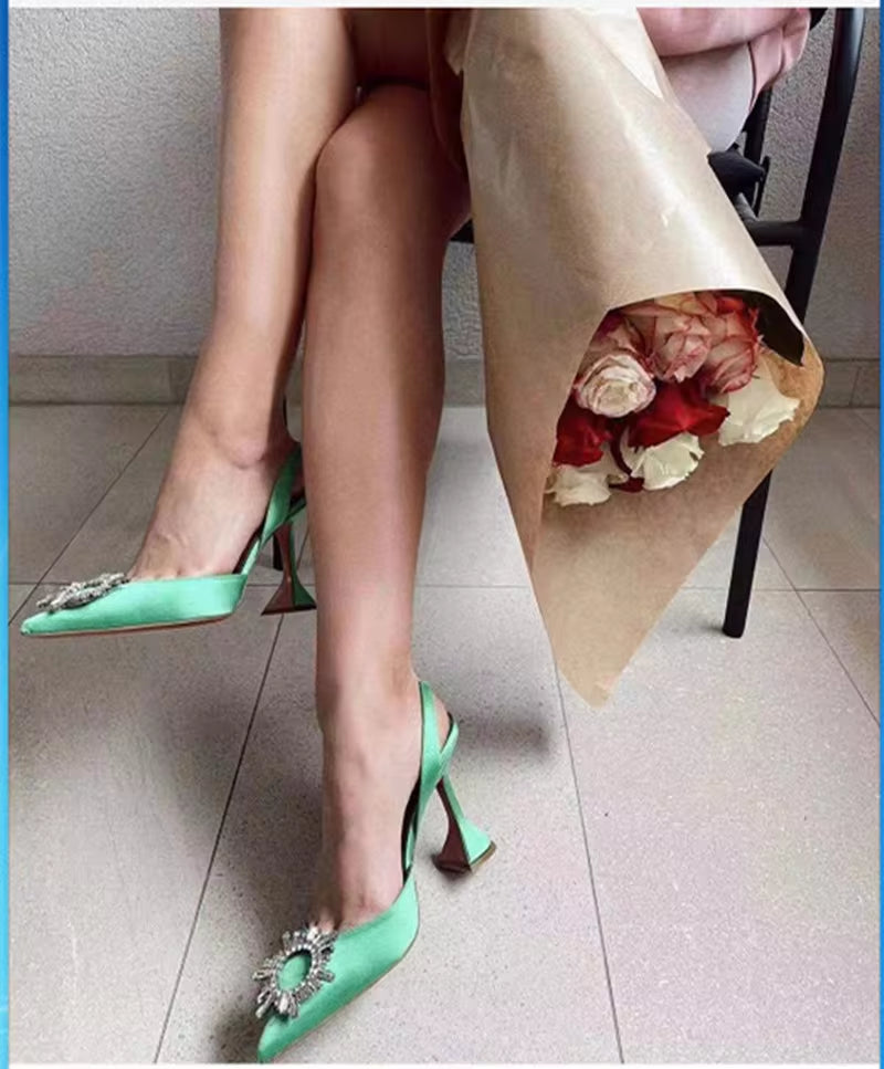 2025 Brand Women Pumps Luxury Crystal Slingback High Heels Summer Bride Shoes Comfortable Triangle Heeled Party Wedding Shoes