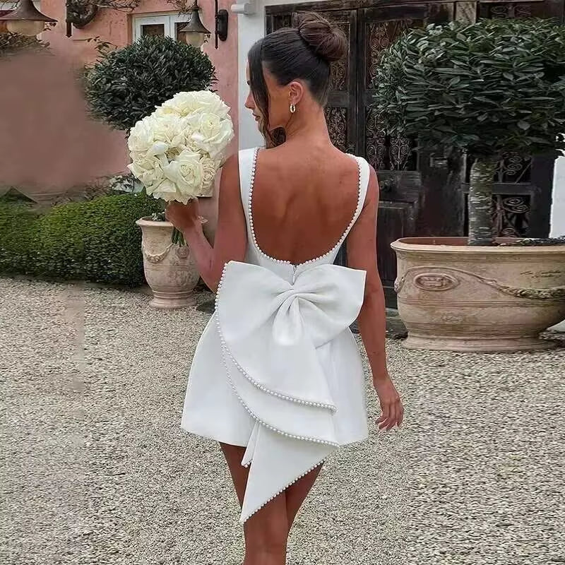 Abito Aderente con Fiocco Perlato