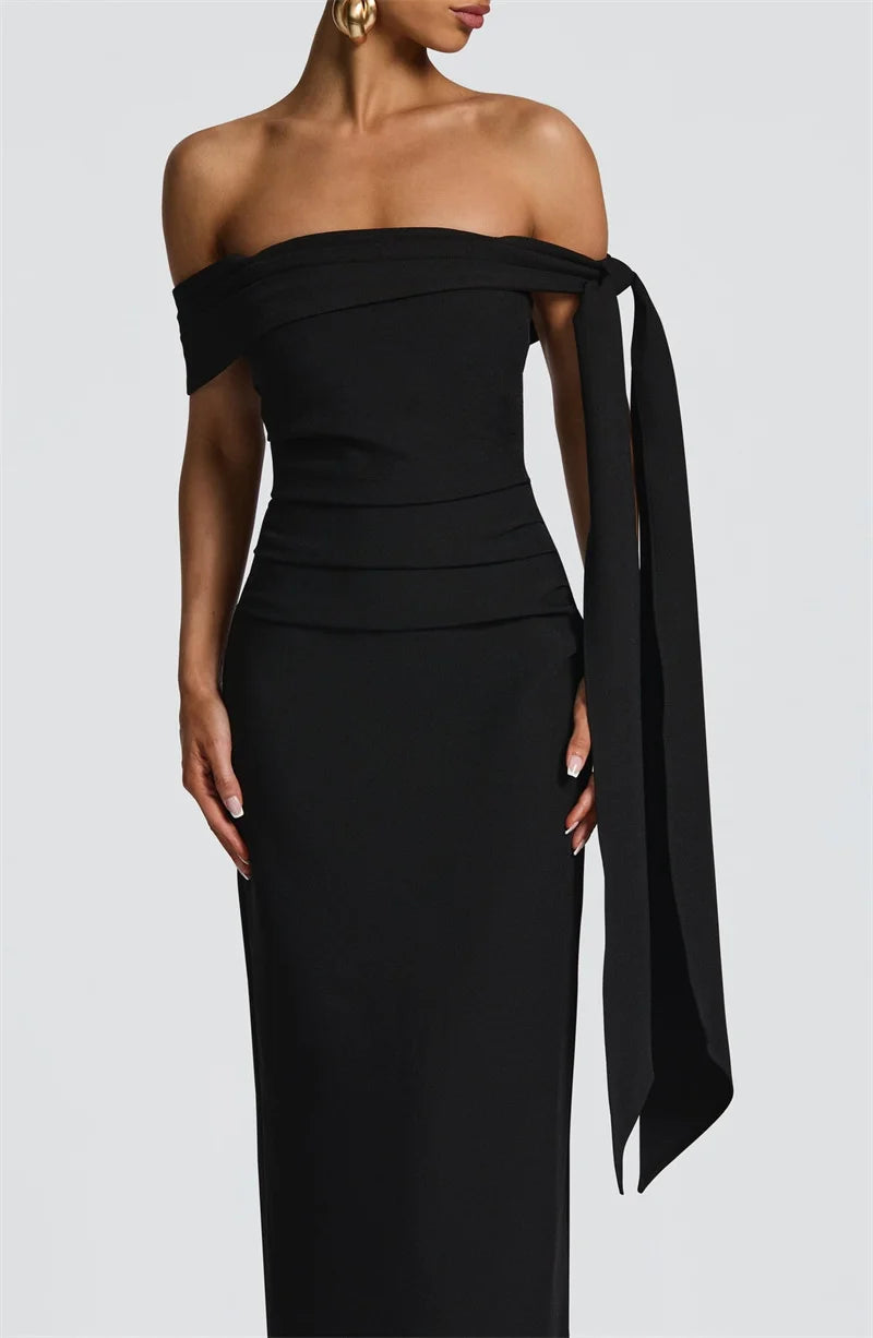 Abito Lungo da Donna – Off-Shoulder, Senza Spalline, Schiena Scoperta, Drappeggiato