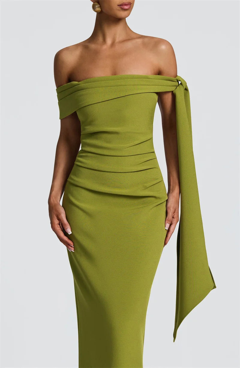 Abito Lungo da Donna – Off-Shoulder, Senza Spalline, Schiena Scoperta, Drappeggiato